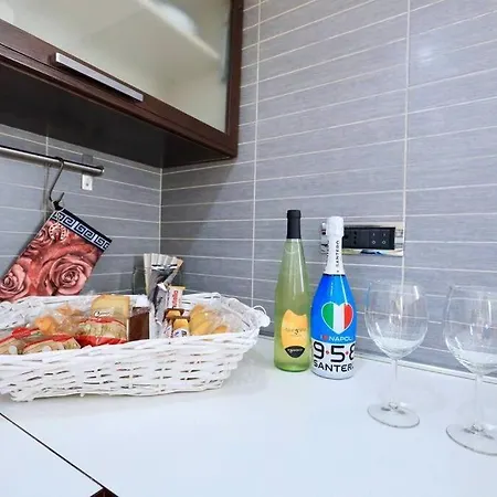 In Citta נאפולי